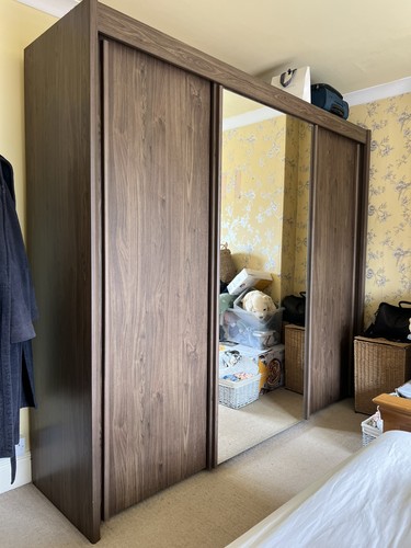 Large sturdy wooden wardrobe - large,
