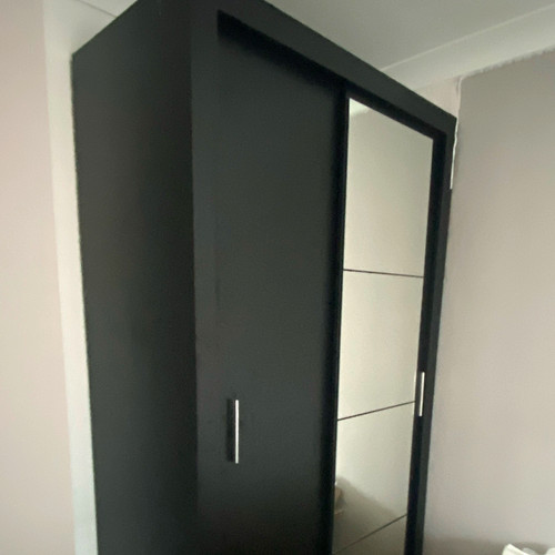 Black door sliding mirrored - 2-door,